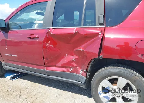 2015 Jeep Compass Sport из США, поврежденный, VIN 1C4NJDBB9FD206573